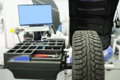 bigstock-image-of-tyre-fitting-machine--75916247.jpg